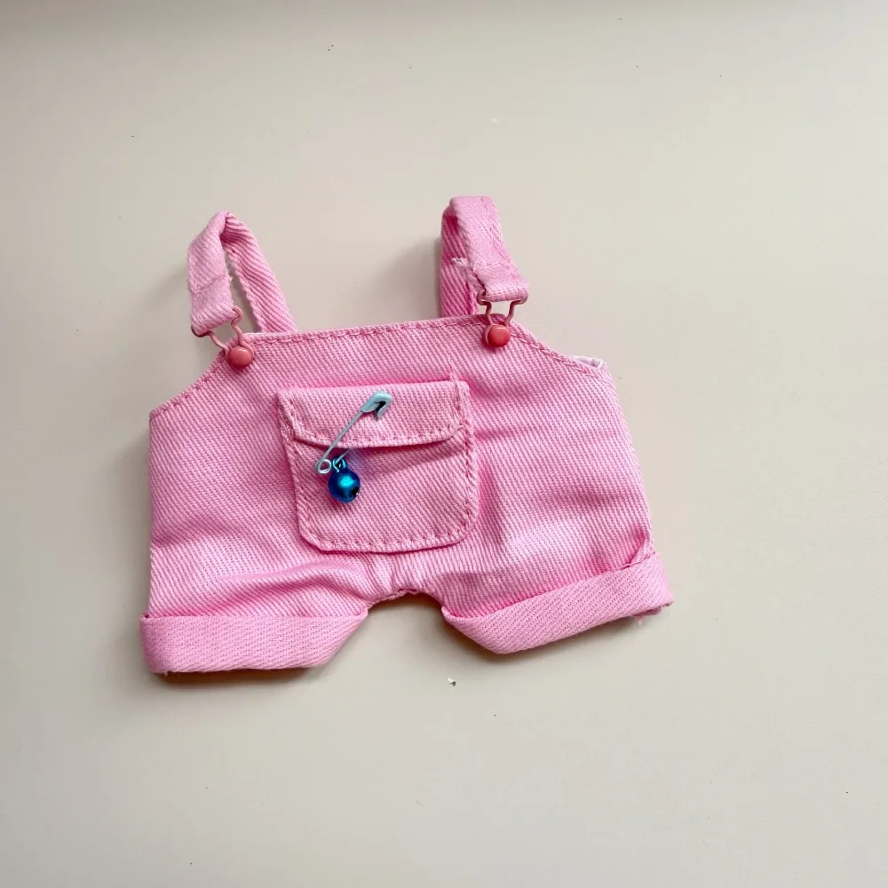 Urocze mini spodnie z śliniaczkiem dla lalek Labubu I II o wysokości 15-17 cm, ubranka na imprezę dla lalek Idol, akcesoria do stylizacji dla koreańskich grup Kpop Exo