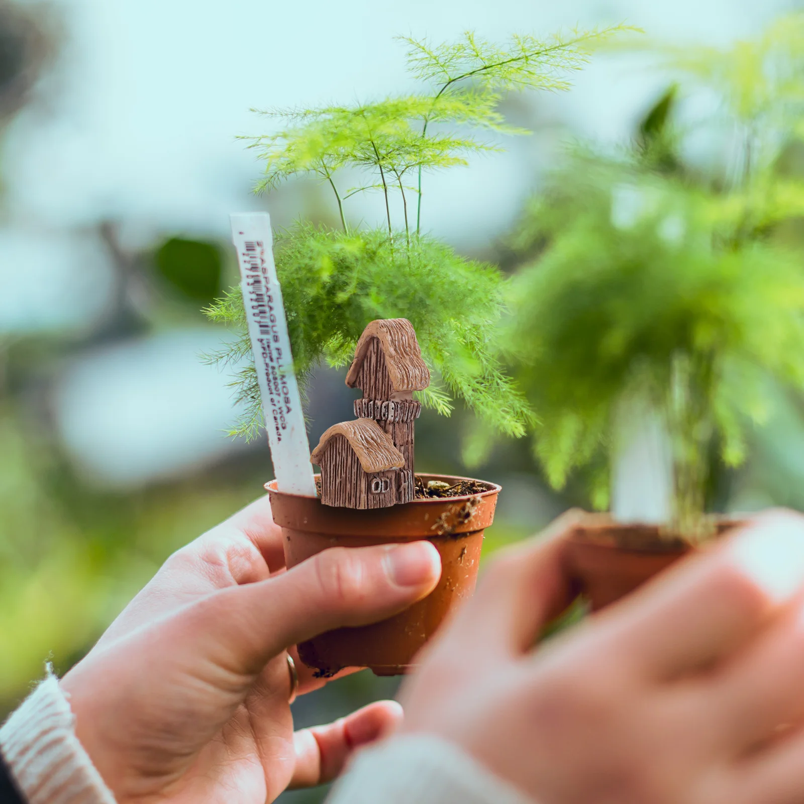 

Resin Mini House Decor Ornament for Desktop Garden Balcony Decoration Fairy House Miniature Cottage