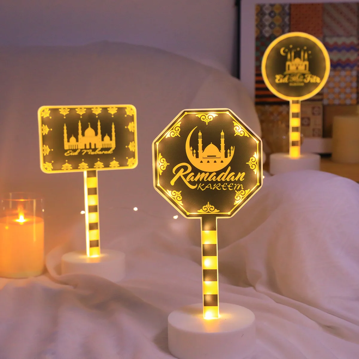 Ramadan LED Decor Light, Castle Moon Style, Battery‑Powered (Batteries Not Included), Indoor/Outdoor Ambiance