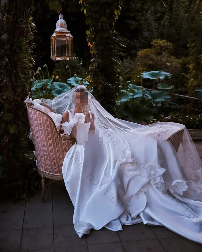 Customized Square Spaghetti Strap A Line Bridal Gown Draped Satin Fabric Ultra Long Train Minimalist Princess Wedding Dress 2026