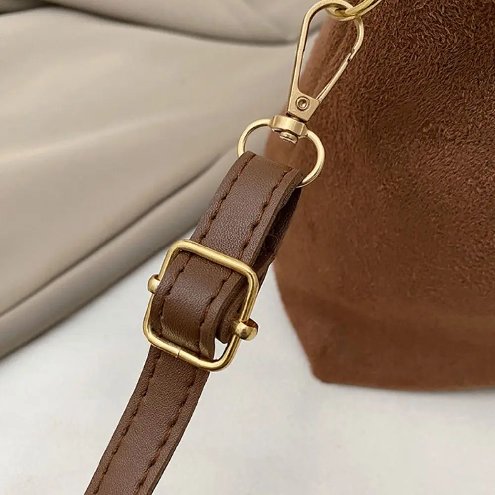 Large Capacity Suede Shoulder Bag Solid Color Korean Style Hobo Bag Handbag Fashion Ladies Crossbody Bag Autumn and Winter