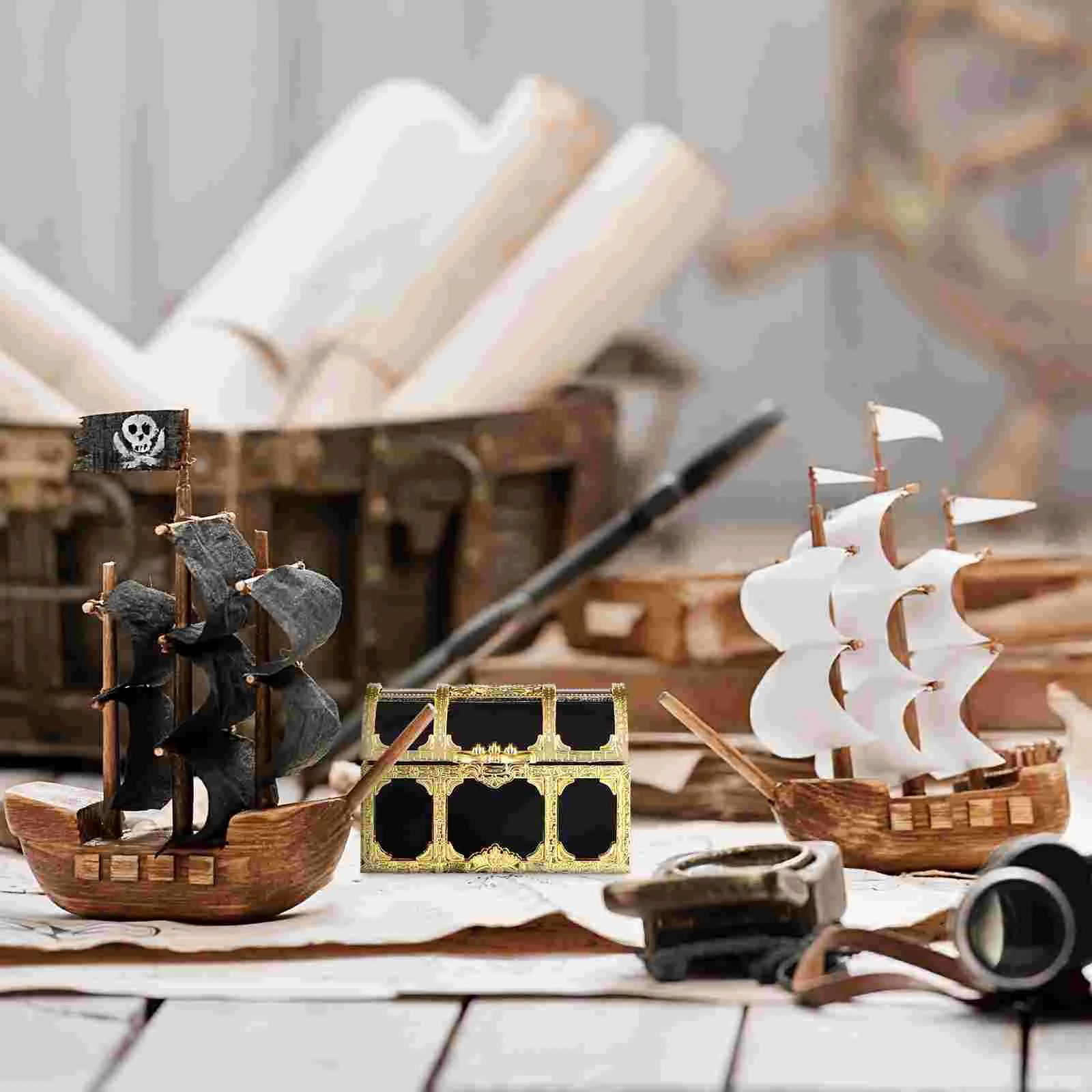 12 Pcs Plastic Pirate Treasure Chest Sugar Box Prizes Small Toy Boxes Jewelry Gift Kids Party Favors Storage Container