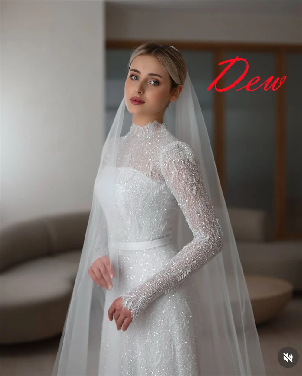 맞춤 제작 고품질 화이트 오간자 브라이덜 가운, 우아한 크루넥 긴팔 스팽글 웨딩드레스, 채플 트레인 드레스