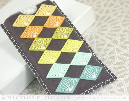 

Felt Die New Mobile phone bag Metal Cutting Dies DIY Scrapbook Craft Decoration Embossing Template Supplies Greeting Card