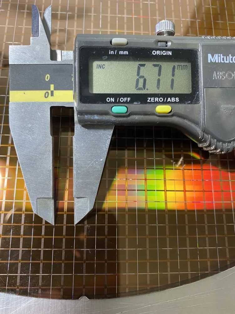 

12 inch 300mm wafer photolithography fake semiconductor circuit testing particle packaging IC silicon substrate integration