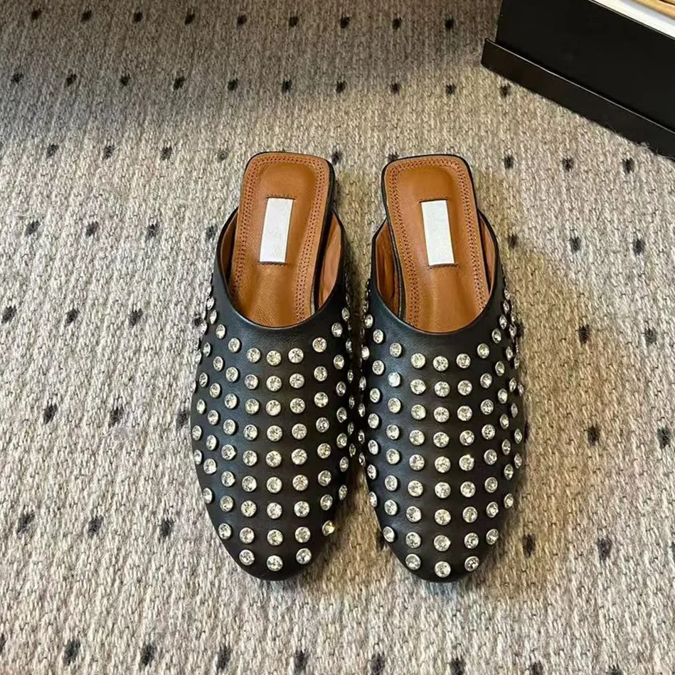 شبشب مولر كسول من الجلد الطبيعي الماسي المائي للنساء ملابس خارجية صيفية، قاعدة مسطحة، غطاء رأس، نصف شبشب مثبت