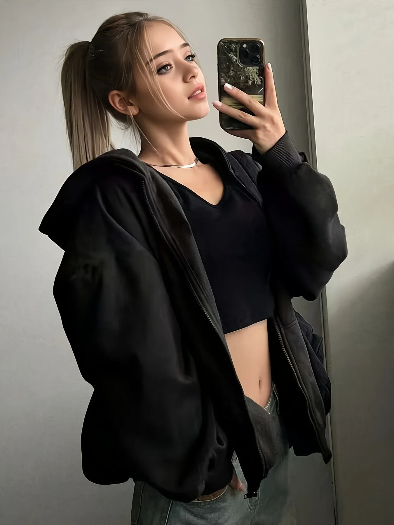 الشارع الأمريكي عارضة الحد الأدنى نمط سستة هوديي الخريف والشتاء جديد عارضة أزياء الرجال والنساء ملابس الشارع