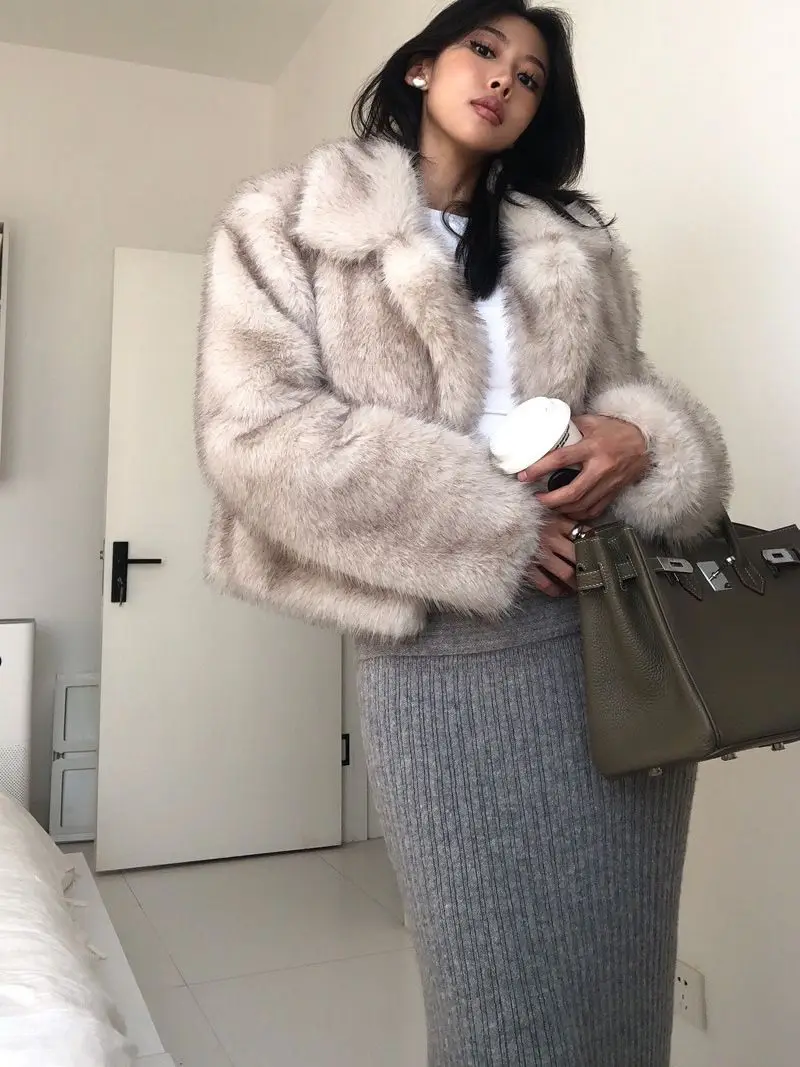 Luxury Faux Fox Fur Cropped Jacket for Women Winter Fluffy Cozy Warm Coats Female Fashion Street Lapel Collar Plush Outerwear