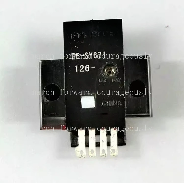 Photoelectric switch EE-SY671, EE-SY672 - Diffuse reflection photoelectric sensor