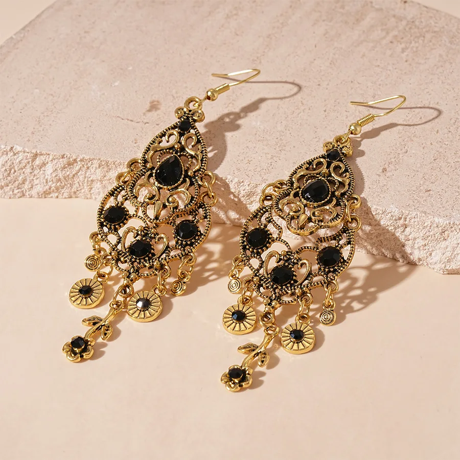 Retro diamond-encrusted gourd rose round water drop earrings, court style, personality, niche temperament, advanced sense  women