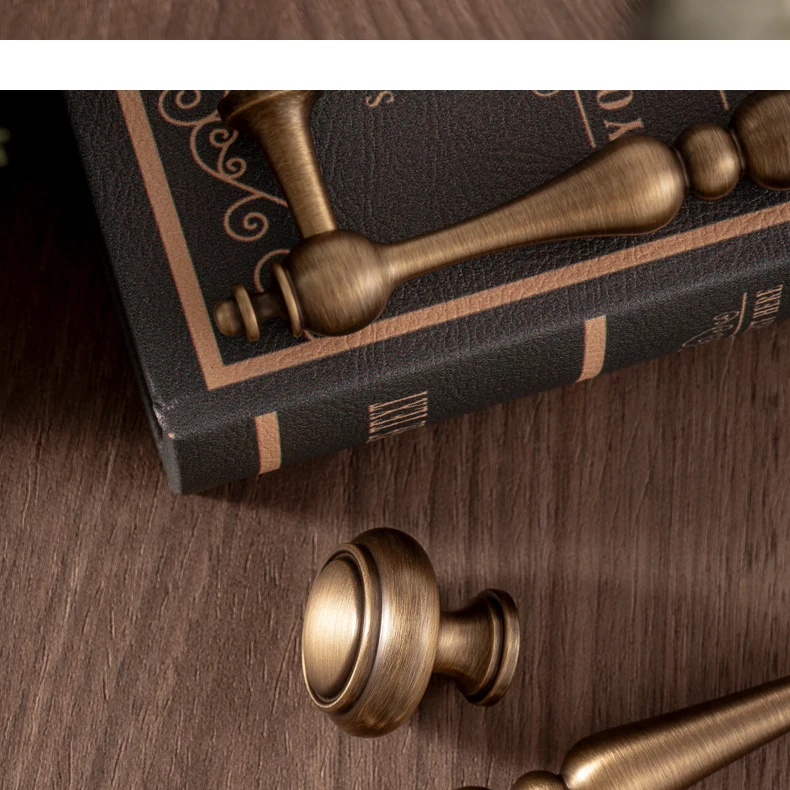 Antique brass T bar furniture fitting — supplier illustration 5