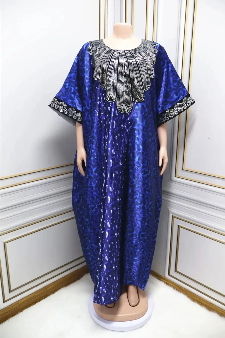 

Plus Size Abaya African Dresses for Women 2024 New Traditional Nigeria Sequins Caftan Dress Abaya Musulman Robe Femme Clothes