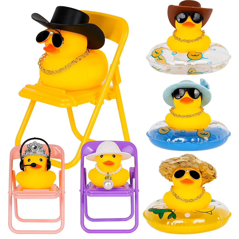 Christmas Rubber Ducks Yellow Ducky Car Ornament Dashboard Decor Cute Squeak Duckies Ornaments Interior Accessories