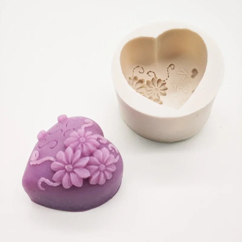 3D Love Carving Flower Soap Silicone Mold Handmade Chocolate Cake Baking Tool Diy Clay Plaster Candle Making Kit Home Gift