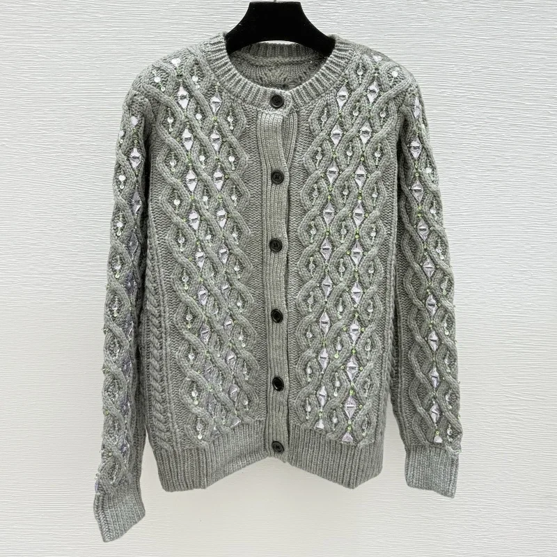 

High-quality diamond-set spiral-patterned women's cardigan with round neck and single row fastening sweater 251102146