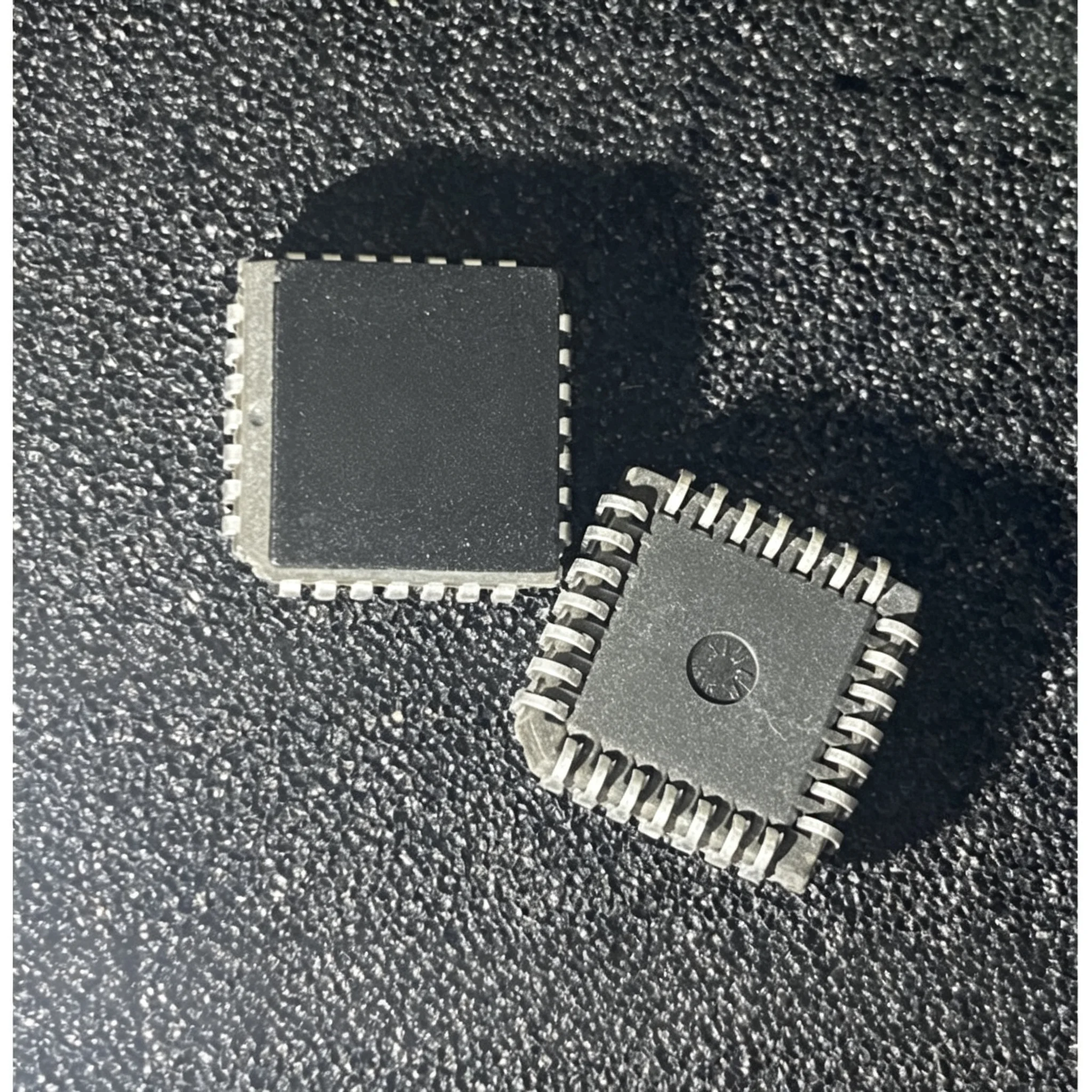 5piece UCN5801EP PLCC28 UCN5801A UCN5801 DIP-22