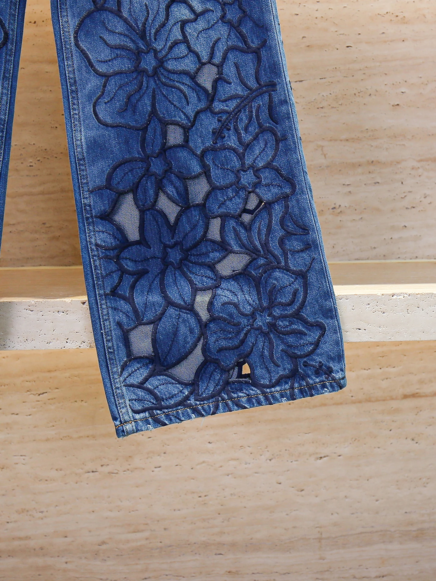 

M Home Nan You High End Women's Summer Embroidered Hollow Wide Leg Jeans Casual Sle High Waist Long Pants Blue Color