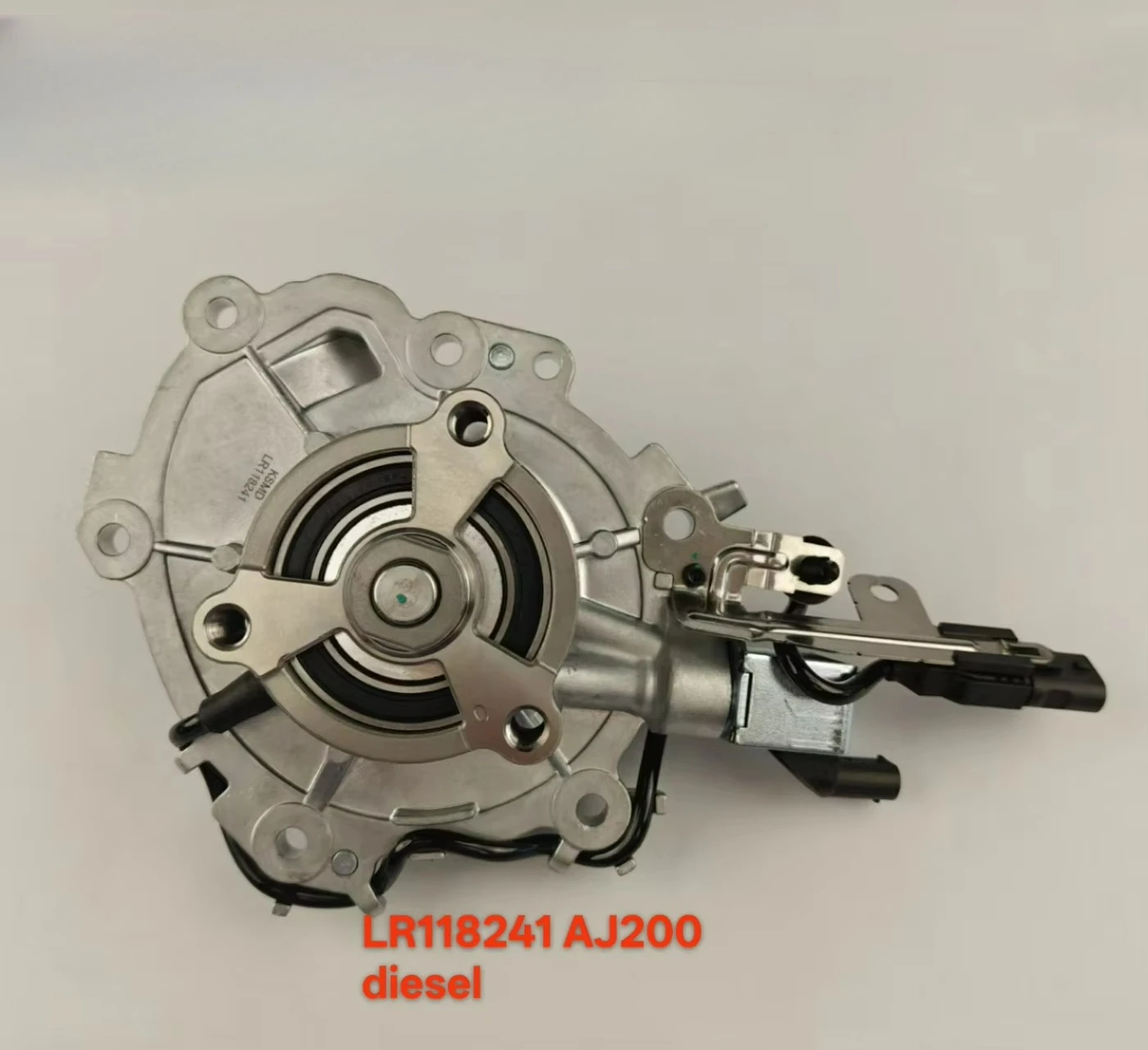 Electrical Water Pump for Land Rover Vogue 2.0T AJ200 DIESEL 204DTA 204DTD LR073693  LR129893  LR118241  Engine Water Pump