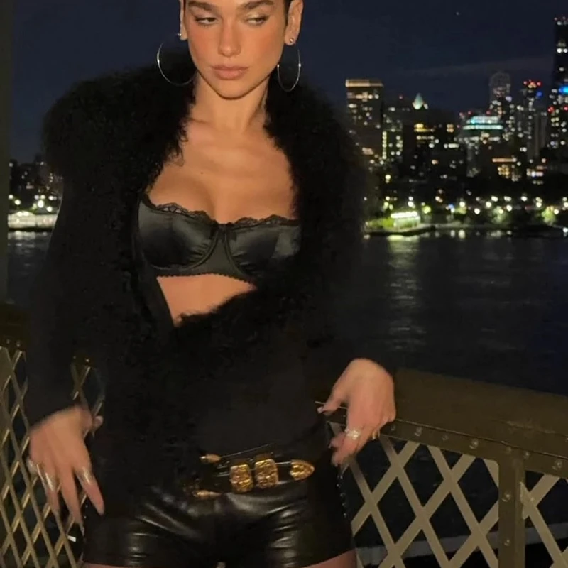 خريف شتاء جديد أسود مثير موضة فتاة ساخنة قمة فاسق الظلام الفراء الربط العميق الخامس تصميم جوفاء سليم كم طويل تي شيرت السيدات