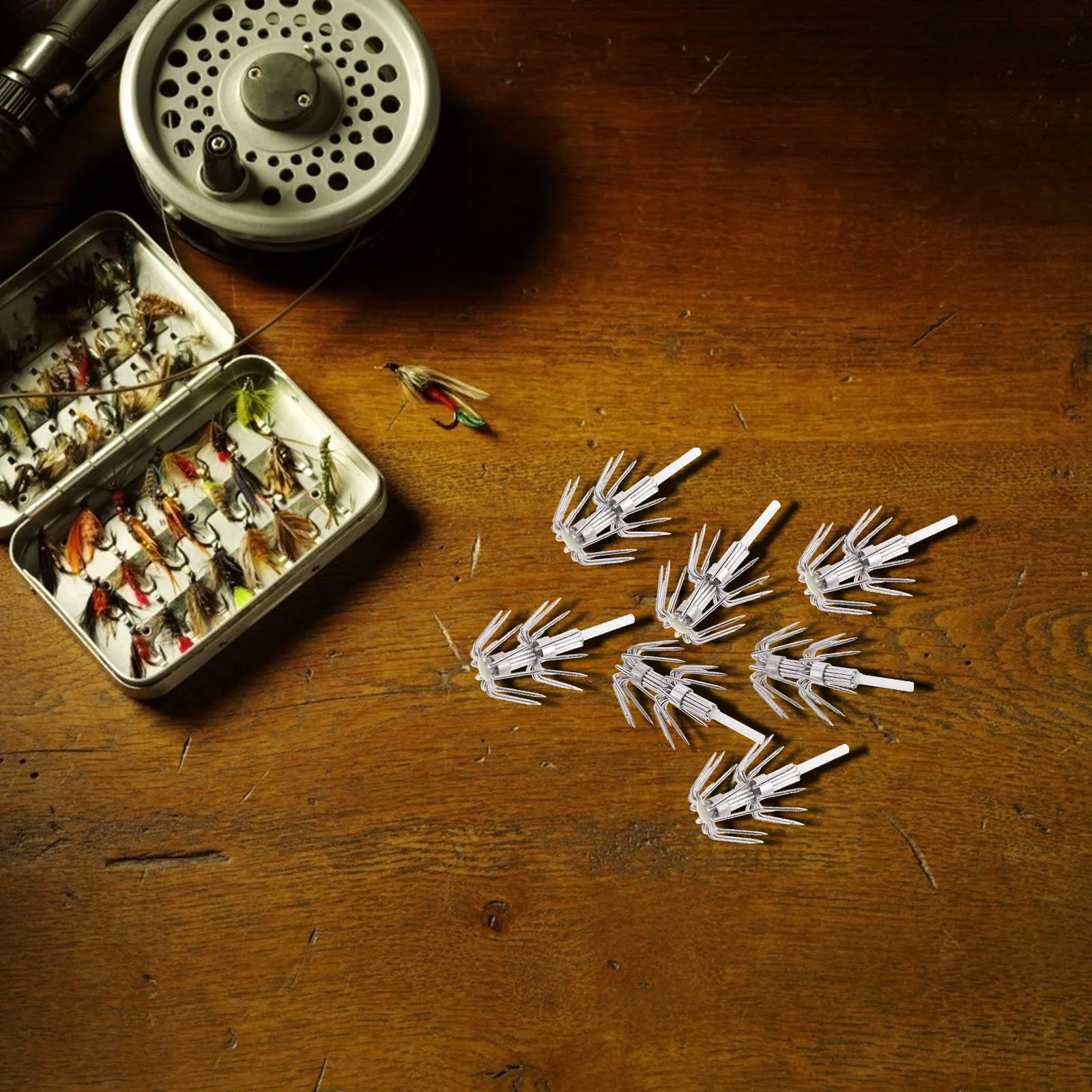 

7pcs Luminous Octopus Hook Stainless Steel Fishing Gear Durable Claw Anchor Hook for Rivers Lakes Reservoirs ponds