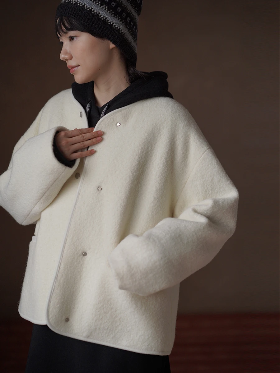 

Hacikis Miss Lamb Fur Jaet Thiened Cotton Quilted Loose V-Ne Warm Wool Outerwear for Women Winter Season Casual Wear