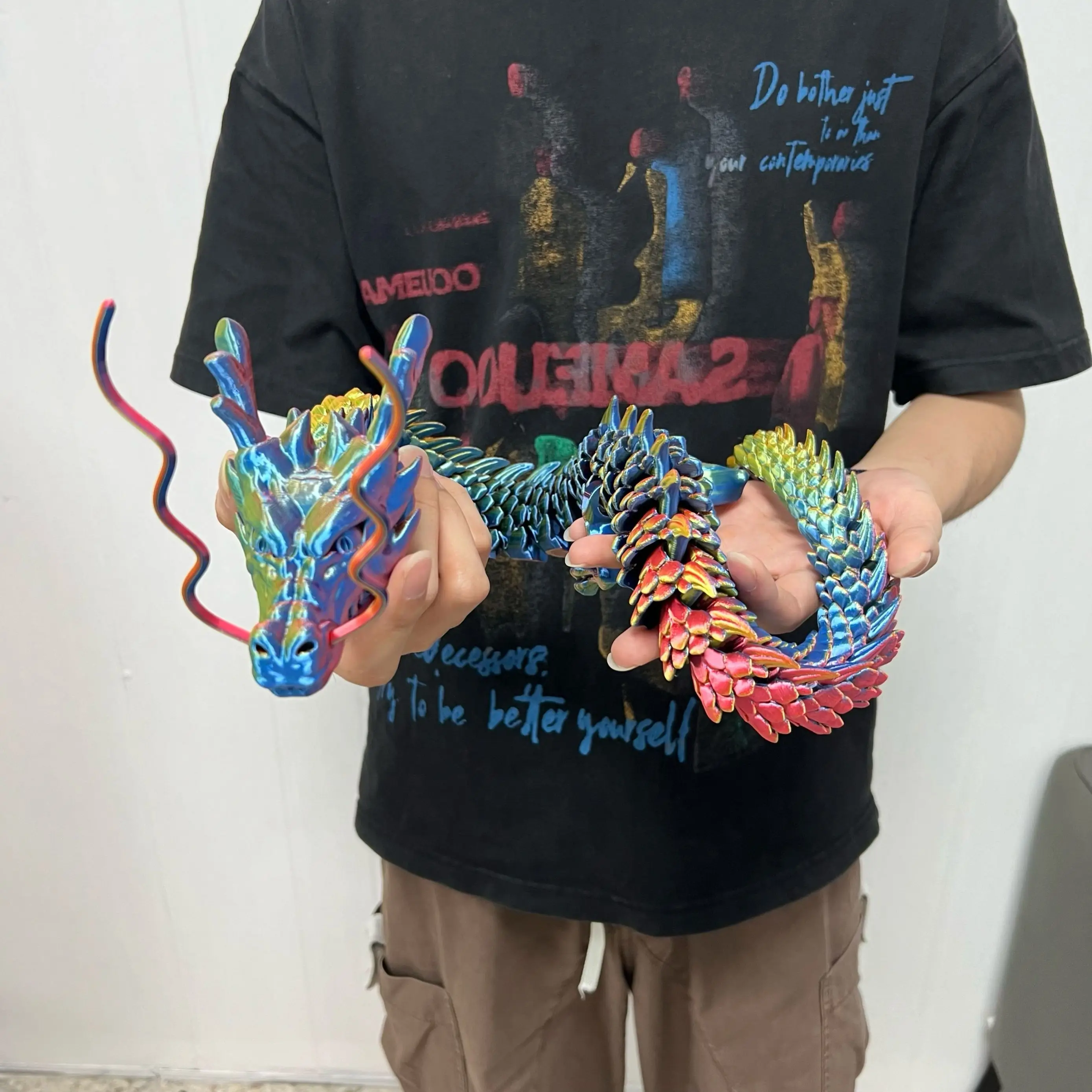 

Large size 3D multi-color gradient Shen Long model sculpture, home and office desktop decoration, preferred holiday gift