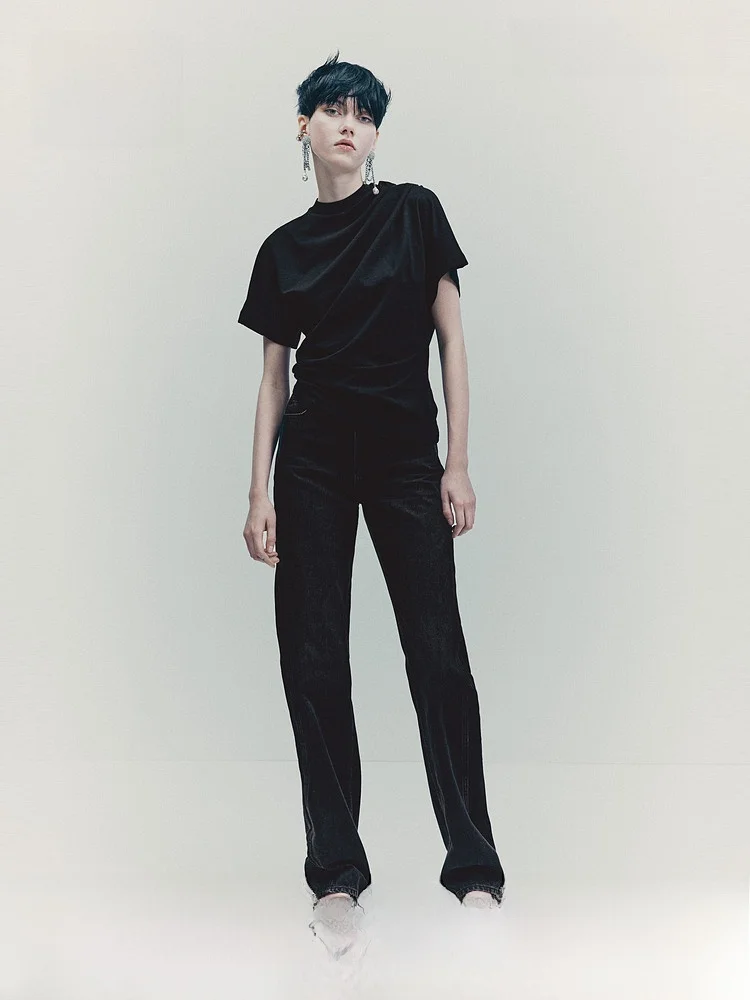 

H&M Весенняя новая женская футболка из драпированного хлопка ort Sve Slim Fit, повседневная, базового цвета, весна 2026 309078