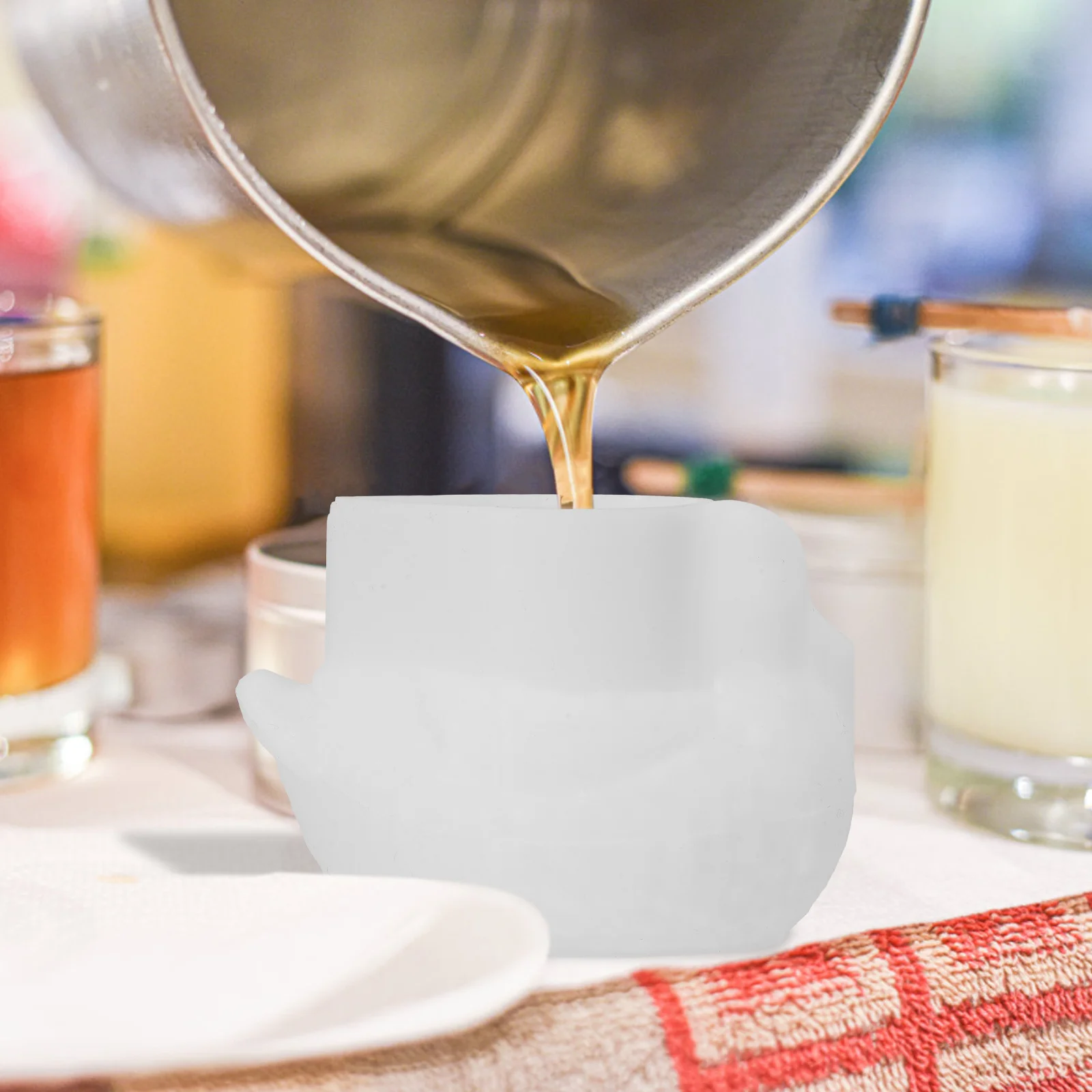 

Duck Silicone Mold 3D Bowtie Shape Versatile Epoxy Resin Casting Mold DIY Holder Planter Jewelry Box Festival Decor