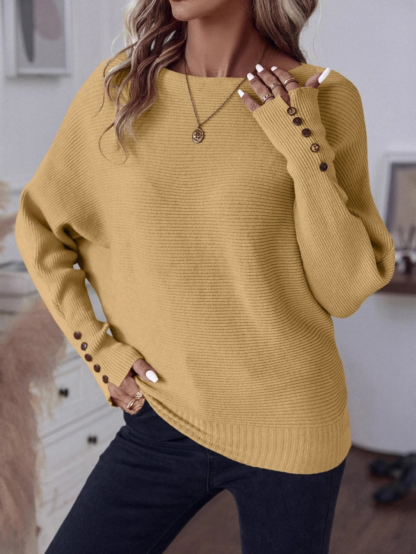 

Женский свитер с длинным рукавом и вырезом «лодочка», осенний свитер с французскими пуговицами, однотонный, стандартный крой, базовый стиль для женщин