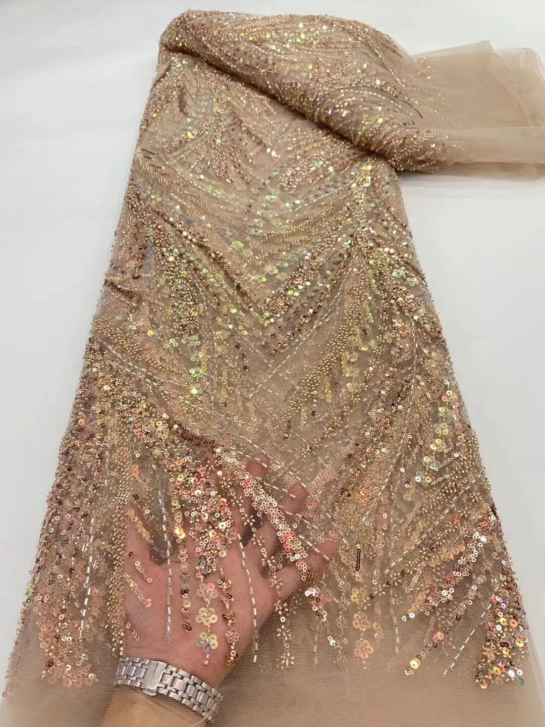 

Кружевная ткань, искусственная сетка, вышитая нигерийская французская Тюлевая кружевная ткань с бусинами и блестками, свадебное платье