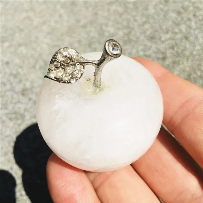 50mm natural crystal white crystal apple home decoration