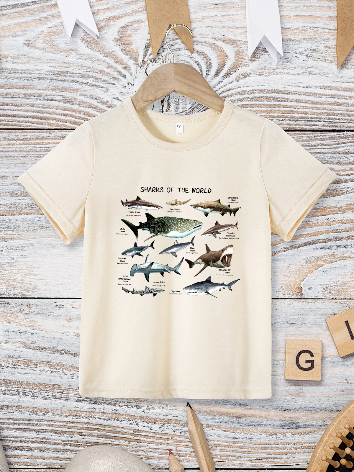 Grey T-shirt for boys, aquarium shark cartoon print, summer casual and comfortable T-shirt for young children