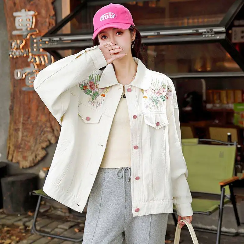 Chaqueta vaquera blanca vintage bordada para mujer, estilo informal, con solapa suelta, de manga larga y un solo botón, para otoño.
