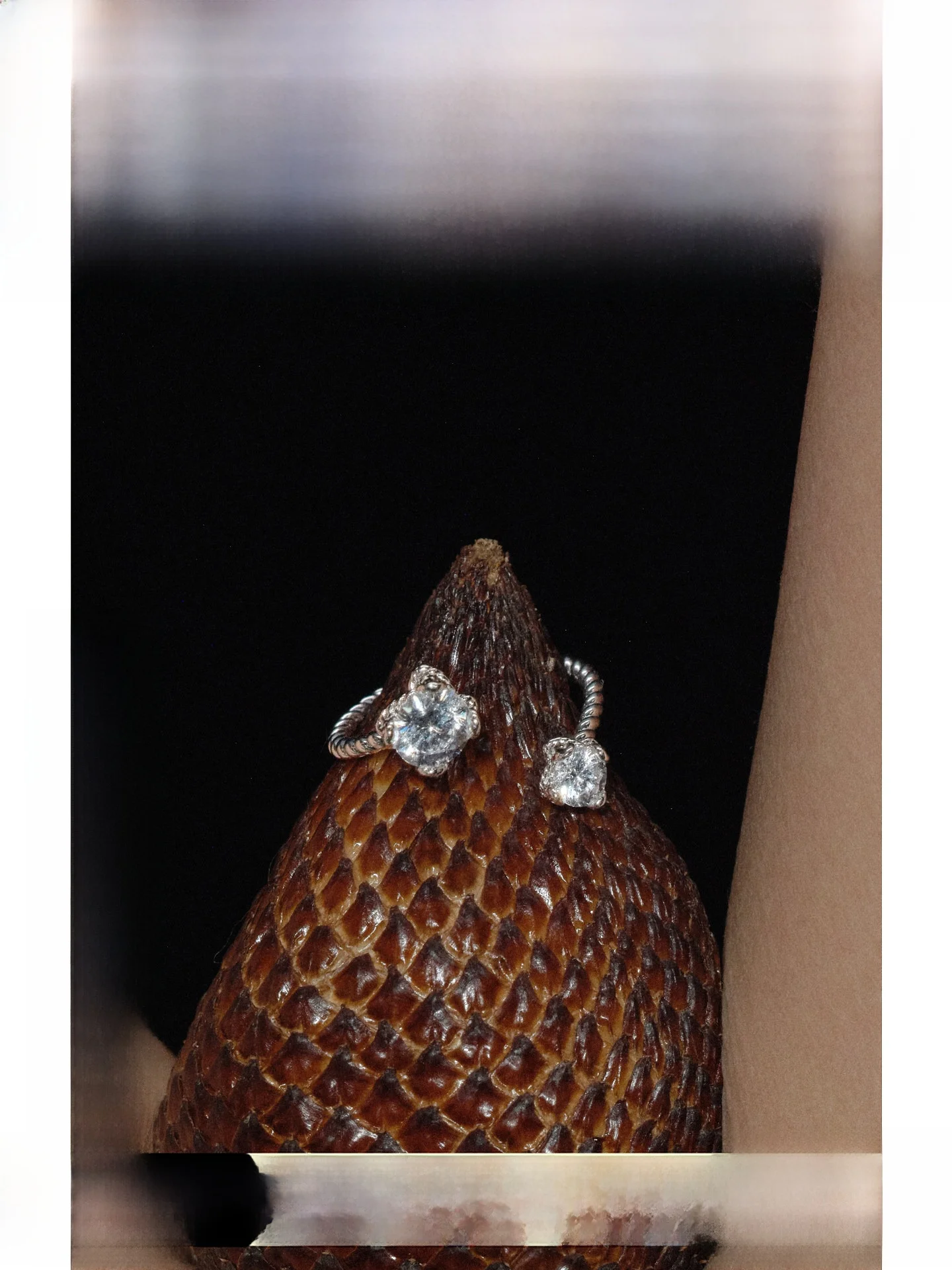 

Double Diamond Asymmetrical Design Ring by ZhiZhi Light Luxury Ring 520 Gift Fashionable Accessory