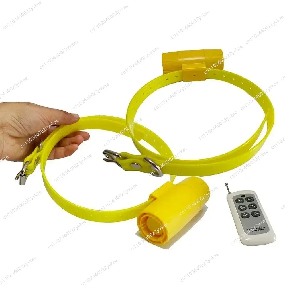 

Hunting Dog Tracking Beepers Collars with 8 Beeper Sound, Repellent Dog Training Collars for Dogs 1000M Remote Control