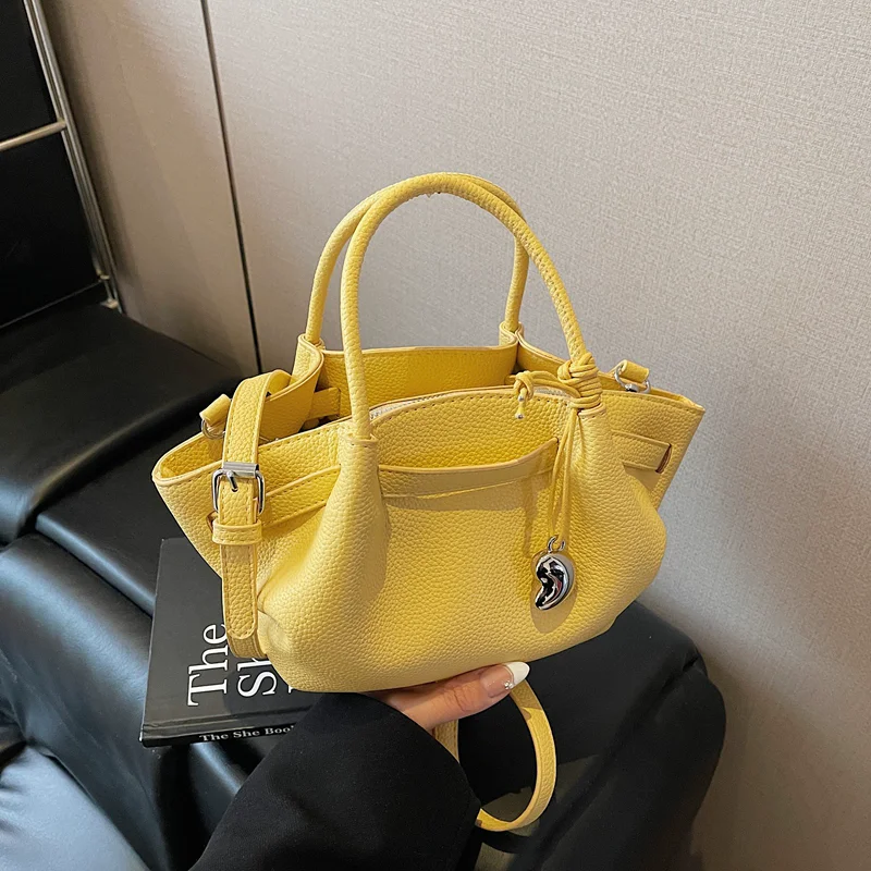 

Trendy Small Summer Swing Bucket Bags for Women 2025 New Simple PU Leather Crossbody Bag Lady Delicate Handbags and Purses