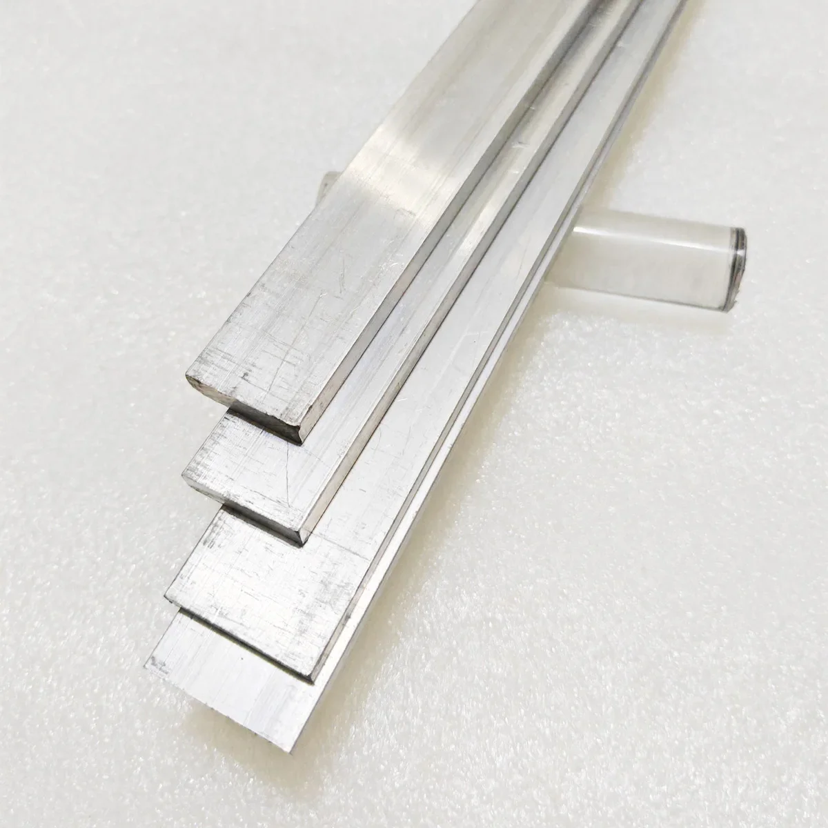 6061 알루미늄 플랫 바 두께 1mm 2mm 3mm 알루미늄 AL 시트 DIY 금속판 모델 부품 산업 건설을위한 금속