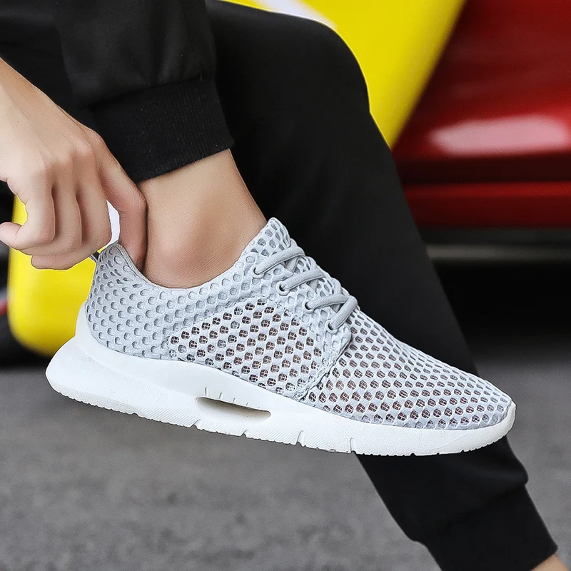 

Spring and Autumn Lightweight Breathable Mesh Solid Color Strap Sports Shoes Anti slip Outdoor Breathable Men's Running Shoes
