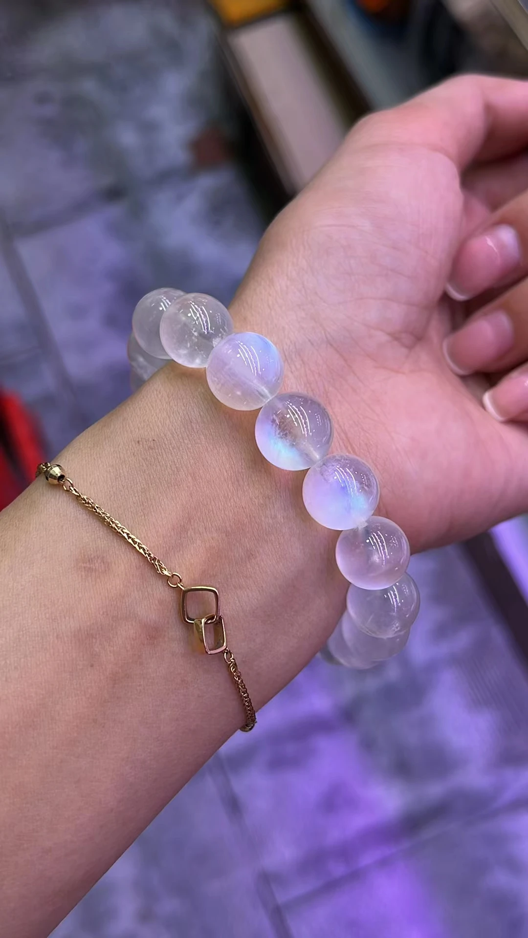 Natural Moonstone Blue Light Clear Beads Bracelet Women Men Stretch 11.8mm Crystal Moonstone Clear Round Beads Bracelet AAAAAAA