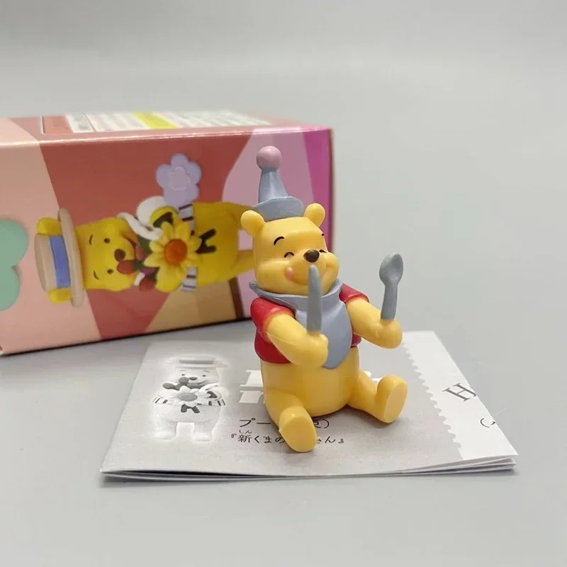 

Cartoon Disney Cute Winnie The Pooh Bouquet Pajamas Pilot Animation Home Decoration Children Birthday Christmas Gifts