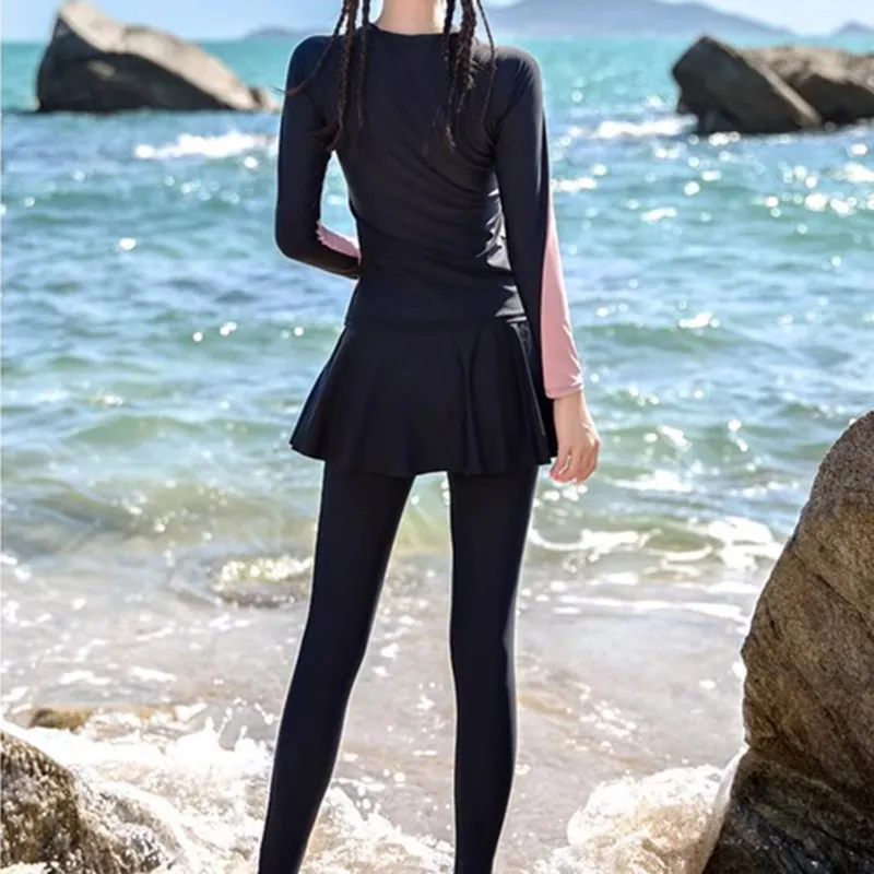 Traje de baño Tankini de verano 2025 para mujer, traje de baño dulce, 4 unids/set, protección solar, pantalones conservadores de manga larga, ropa de playa Sexy