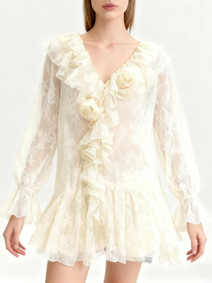 เดรสสั้น TWOTWINSTYLE ผ้าซีทรูแต่งระบายจับจีบ สำหรับผู้หญิง คอวี แขนยาว แต่งลายดอกไม้ 3 มิติ แบบต่อผ้า รุ่นใหม่