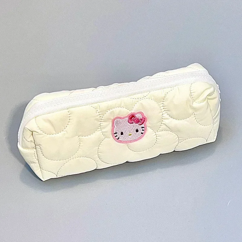 Sanrio Hello Kitty Astuccio per penne Simpatico cartone animato Anime KT Cat Kuromi Astuccio per matite Borsa per cosmetici Bambini che imparano Regali di festa di cancelleria