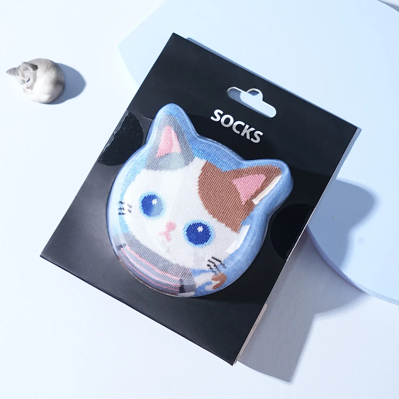 1 pair of unisex short socks with a novel and interesting animal cat design, gift box socks, creative socks, fashionable and trendy style, comfortable and breathable, suitable for parties, casual wear, Valentine's Day, Halloween, birthdays, Christmas, New Year, Thanksgiving, autumn and winter, all-season style, creative gift box