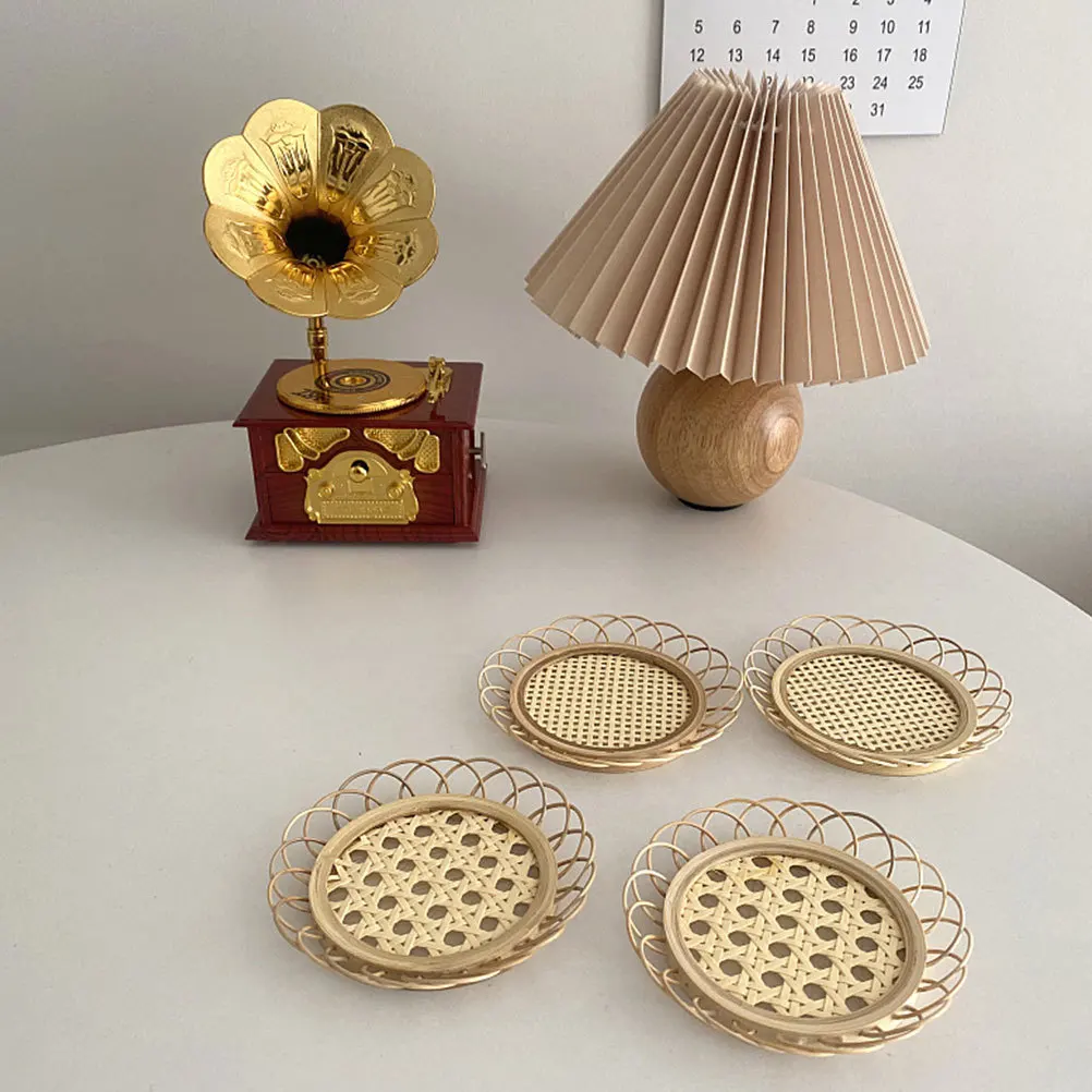 

1Pcs Bamboo Placemat Hollow Cup Holder Design Heat Resistant Table Mat Dessert Plate Home Kitchen Living Room