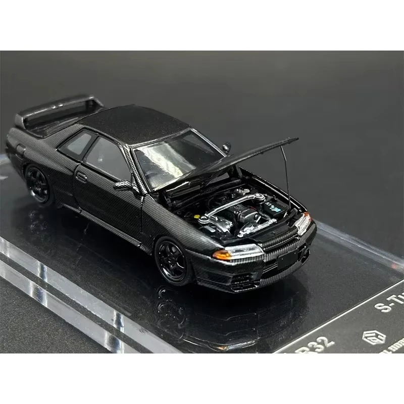 In Stock FH 1:64 Skyline GTR R33 BCNR33 R32 S Tune Carbon Black Diecast Alloy Car Model Collection Toys