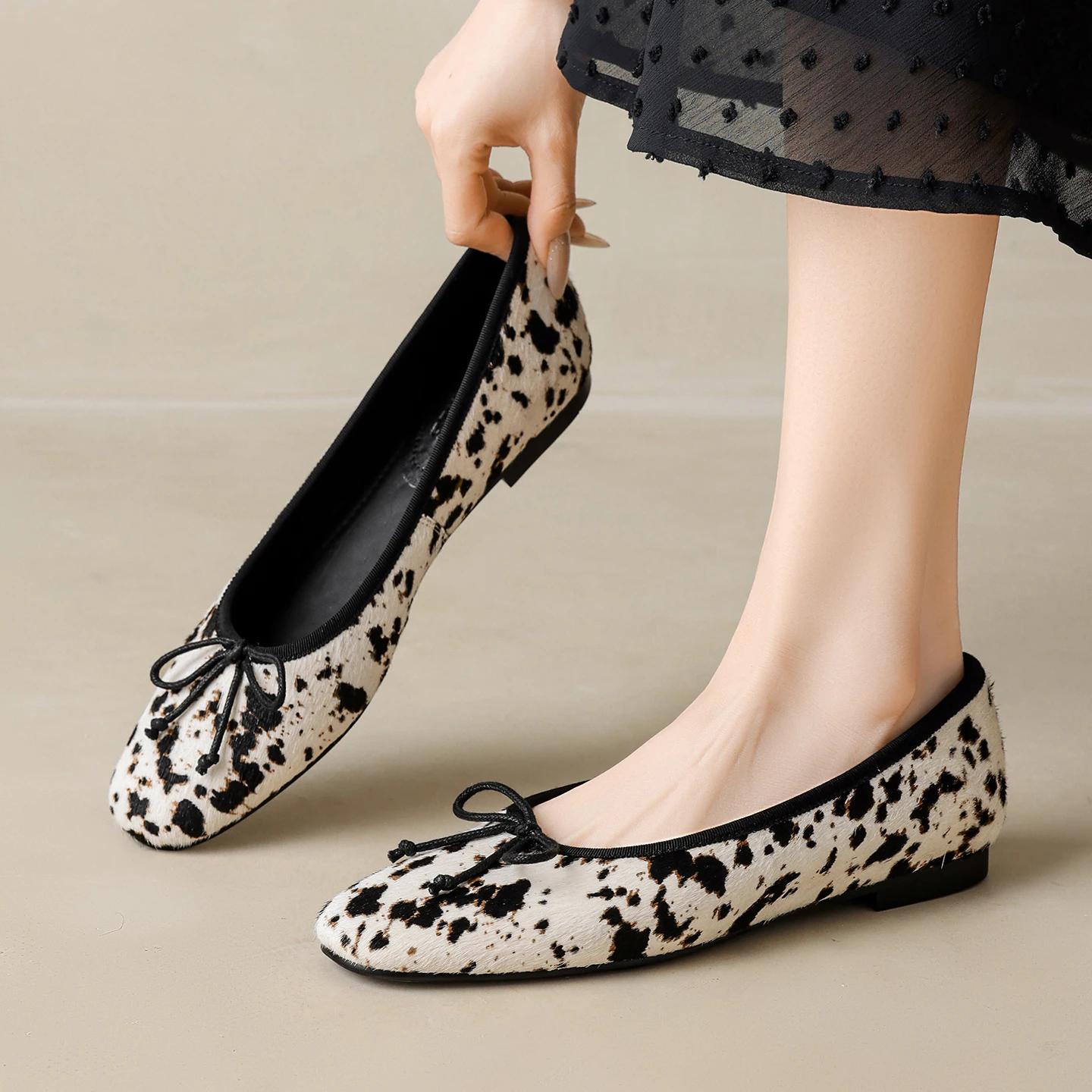 

﻿ Женские туфли из натуральной кожи с леопардовым принтом, низким каблуком и бантом-бабочкой, весна-лето, мюли для работы