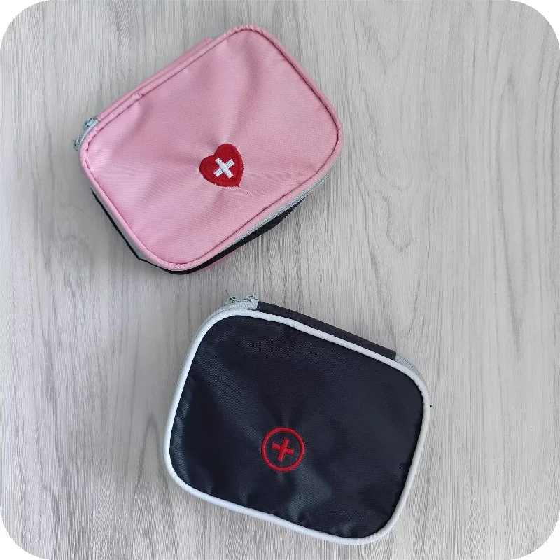 تخزين مريح للسفر على شكل قلب ولطيف، مجموعة أدوات الإسعافات الأولية في حالات الطوارئ، مجموعة أدوات طبية صغيرة للوقاية من الأوبئة #3