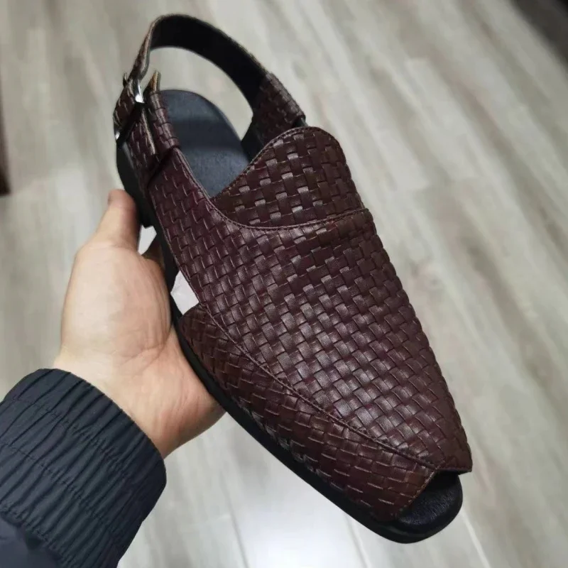 Black Sandals for Men Brown Woven Buckle Strap Men Shoes Leisure Vacation Beach Shoes Size 38-46