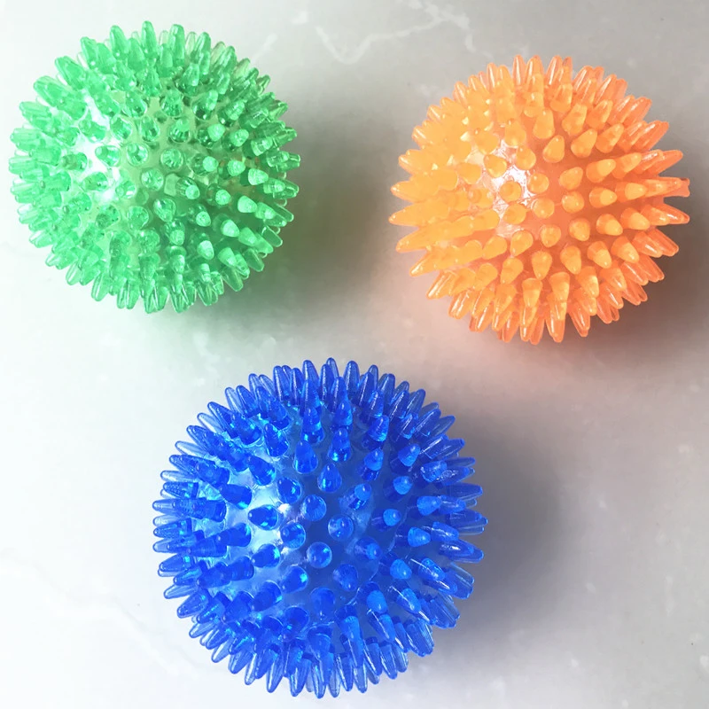 TPR Training Pet Dog Toys Cat Puppy Sounding Toy Polka Squeaky Tooth Cleaning Ball Pet Teeth Chewing Toy Thorn Balls Accessories